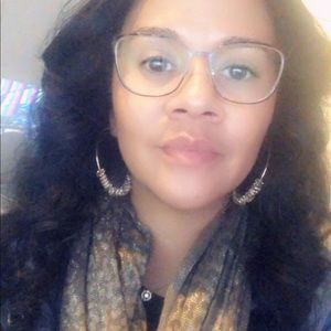 Meet your Posher, Espe
